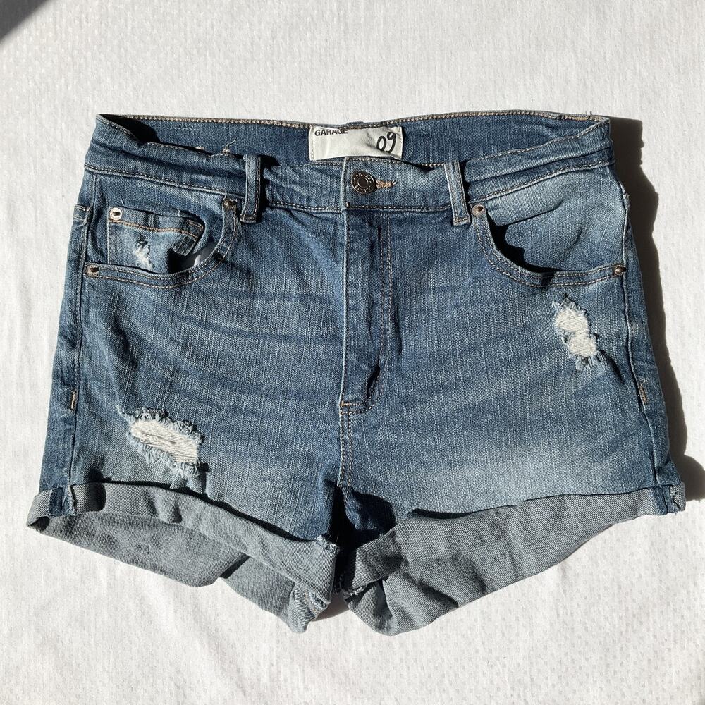 Garage Women Shorts 9 Blue Denim Distressed Button 2" Inseam